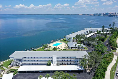 771 JOHN RINGLING BOULEVARD 7 #7 Sarasota FL