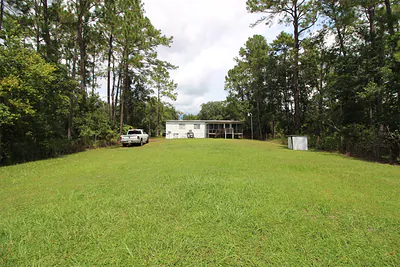 205 SUSAN STREET Interlachen FL
