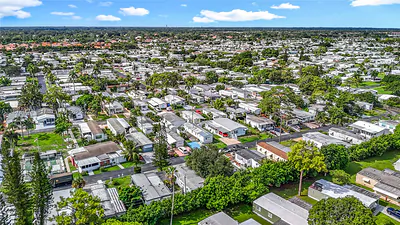 4165 S 88th Ct S Boynton Beach FL