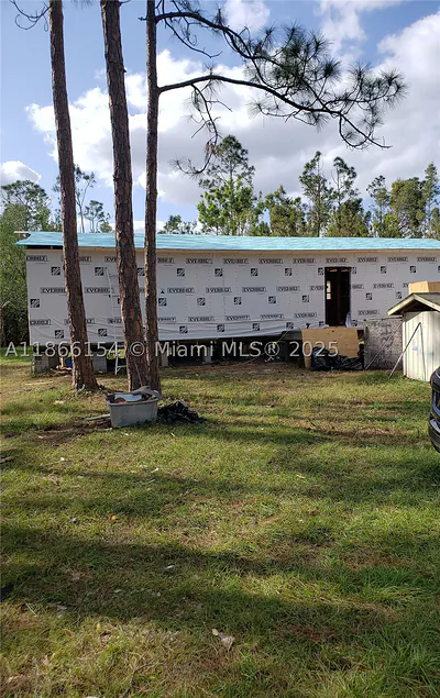 8360 Barbie, FL 33917 North Fort Myers FL