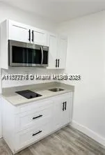 2740 NW 49th St Miami FL