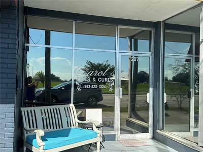 207 N SCENIC HIGHWAY 207 & 211 #207 & 211 Frostproof FL