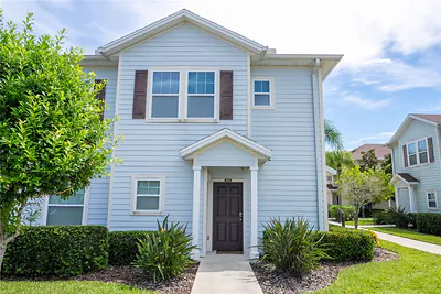 9008 SHINE DRIVE Kissimmee FL