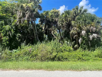 SNYDER (LOT 6 BLOCK 1019) STREET North Port FL