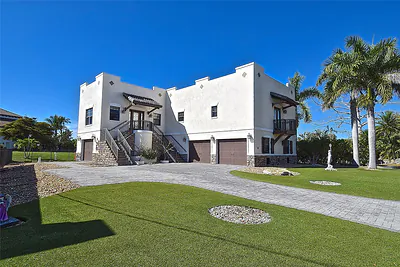 302 COLONIA LANE W Nokomis FL