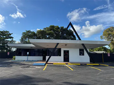 1605 NW 95th Street, Miami, FL 33147 Miami FL