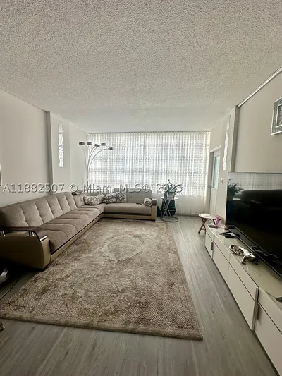 1825 S Ocean Dr PH-6 #PH-6 Hallandale Beach FL