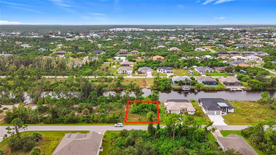 15149 AMSTERDAM AVENUE Port Charlotte FL