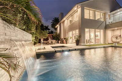 524 Poinciana Drive, Fort Lauderdale, FL 33301 Fort Lauderdale FL