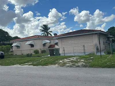 265 W 55th St Hialeah FL