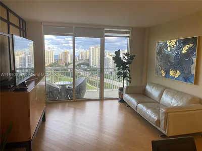 19501 W Country Club Dr 2515 #2515 Aventura FL