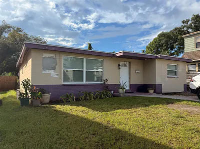 2301 TRELAIN DRIVE S St Petersburg FL