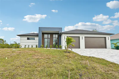 9516 PRESIDENT CIRCLE Port Charlotte FL