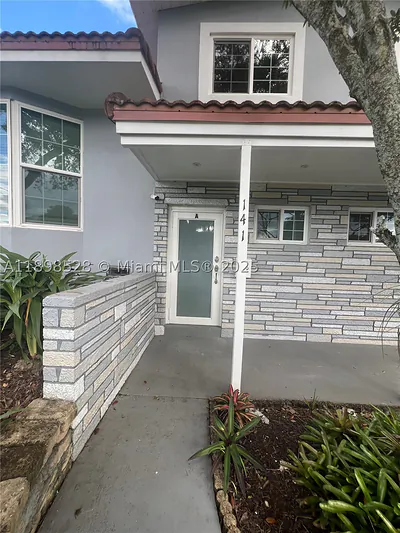 141 NW 72nd Way #1 Pembroke Pines FL
