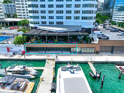801 Brickell Bay Dr 4C042 #4C042 Miami FL