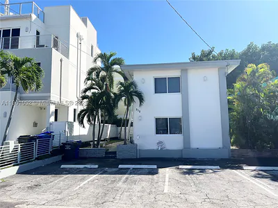 312 Elm St Hollywood FL