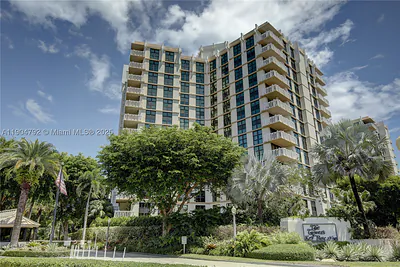 1121 Crandon Blvd D608 #D608 Key Biscayne FL