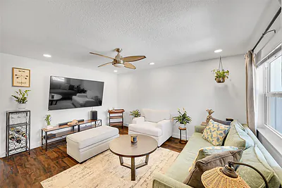 2850 NE 14th St Causeway B-203, Pompano Beach, FL 33062 #B-203 Pompano Beach FL