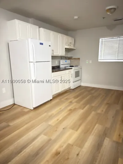 1930 SW 2nd St 1 #1 Miami FL