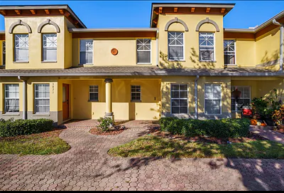 3869 ISLAND WAY St Petersburg FL