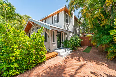 715 Palm Street, West Palm Beach, FL 33401 West Palm Beach FL