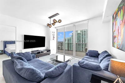 488 NE 18th St 4311 #4311 Miami FL