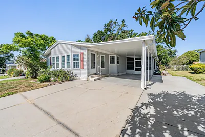 37422 NEUKOM AVENUE Zephyrhills FL