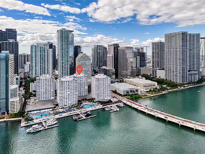 825 Brickell Bay Dr 1942 #1942 Miami FL