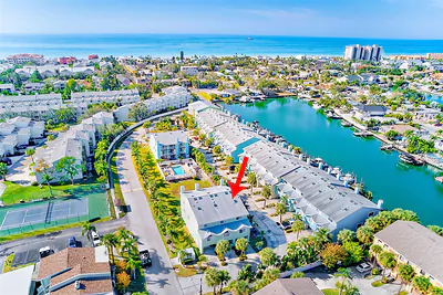 205 MARCDALE BOULEVARD Indian Rocks Beach FL
