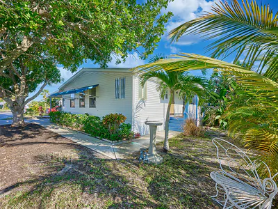 11055 SE Federal Highway 86, Hobe Sound, FL 33455 #86 Hobe Sound FL