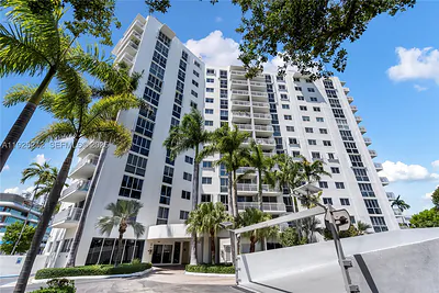 1688 West Ave 401 #401 Miami Beach FL