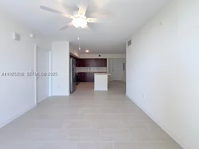 11239 NW 4th Ter 610 #610 Sweetwater FL