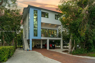 669 Colson Dr Key Largo FL