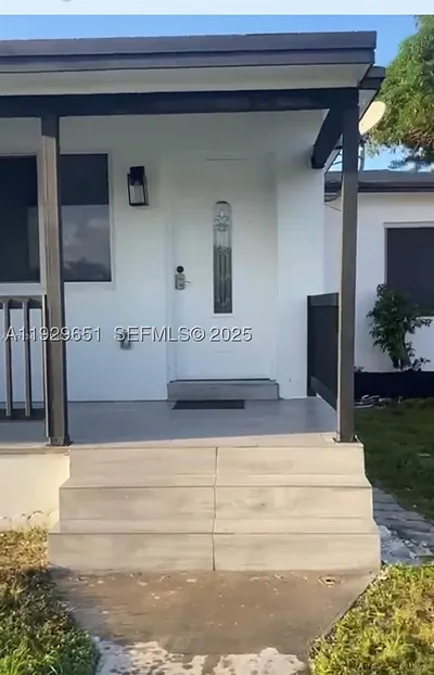 3085 NW 51st Street, Miami, FL 33142 Miami FL