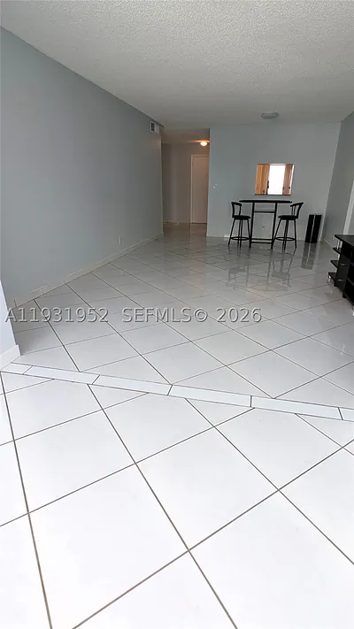 301 NE 14th Ave 404 #404 Hallandale Beach FL