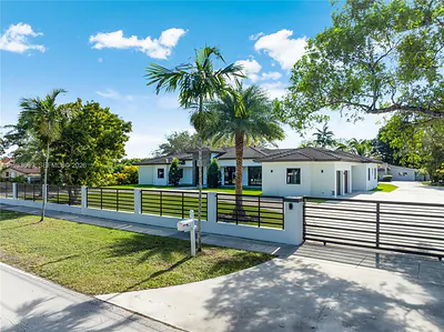 10398 SW 64th St Miami FL