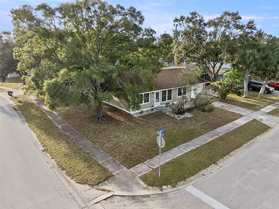 6500 BRIAR RIDGE COURT N Pinellas Park FL