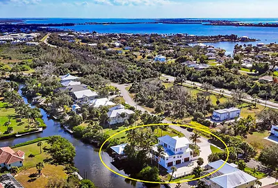 10050 CREEKSIDE DRIVE Placida FL