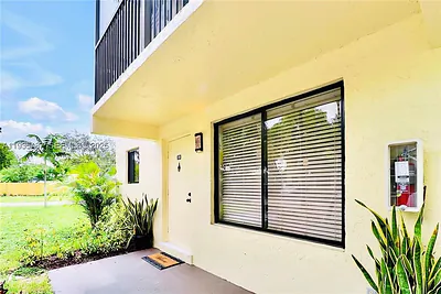 1065 S Flagler Ave 701 #701 Pompano Beach FL