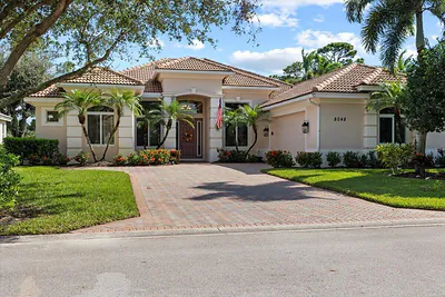 8048 Links Way, Port St. Lucie, FL 34986 Port St Lucie FL