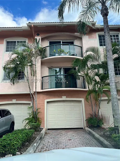 2033 SE 10th Ave 605 #605 Fort Lauderdale FL
