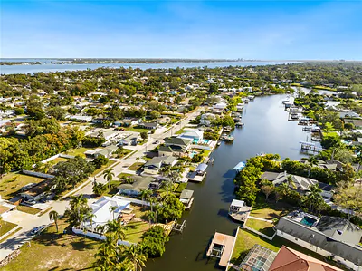 6911 9TH AVENUE NW Bradenton FL