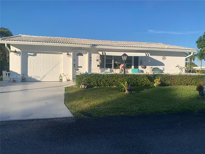 1801 SW 22nd Way Boynton Beach FL