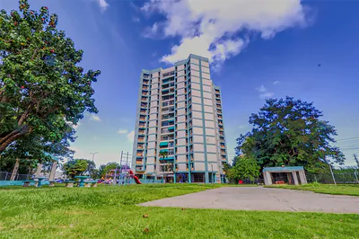 505 CONDO. TORRES DE CAROLINA 505 #505 Carolina PR