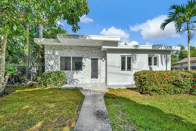 7902 SW 67th Ave South Miami FL