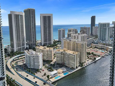 1825 S Ocean Dr PH11 #PH11 Hallandale Beach FL