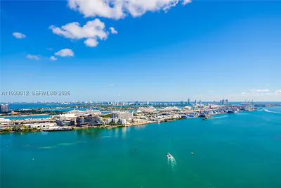 335 S Biscayne Blvd 3909 #3909 Miami FL
