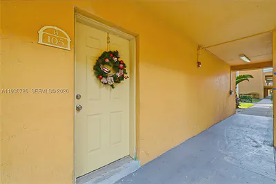 18101 NW 68th Ave B105 #B105 Hialeah FL