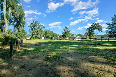 2026 NE 97TH ST. RD. Anthony FL