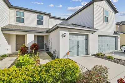 5228 NEW FRIENDSHIP PLACE Tampa FL